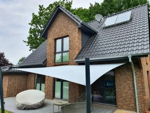 Sonnensegel nach Maß in Norddeutschland für Terrasse Balkon Garten Hamburg Lüneburg Bremen